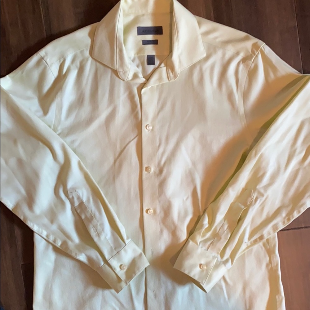 Men’s dress shirt, 15.5  32-33